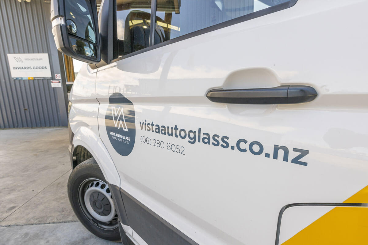 Commercial Fleet Auto Glass Repairs & Replacements | Vista Auto Glass - We Come to You!